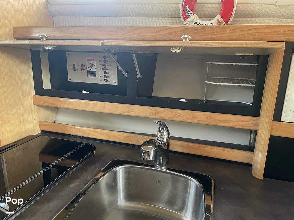 Slide: The Image of Bayliner 3255 Avanti 1999 - 15352043