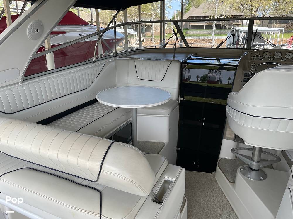 Slide: The Image of Bayliner 3255 Avanti 1999 - 15352053