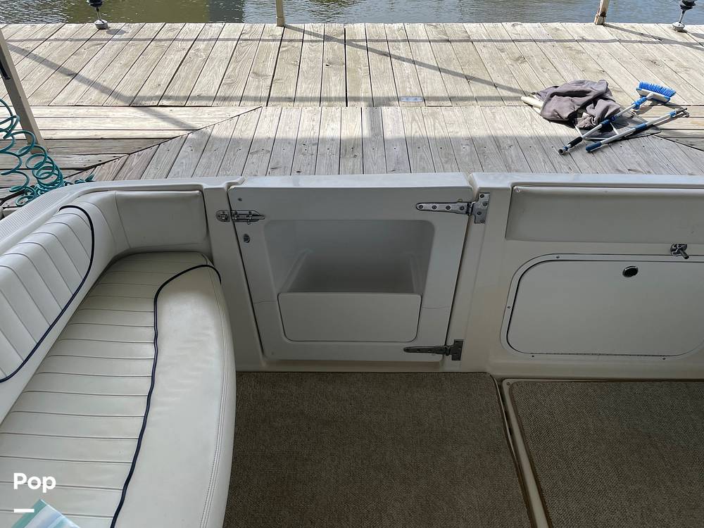 Slide: The Image of Bayliner 3255 Avanti 1999 - 15352054