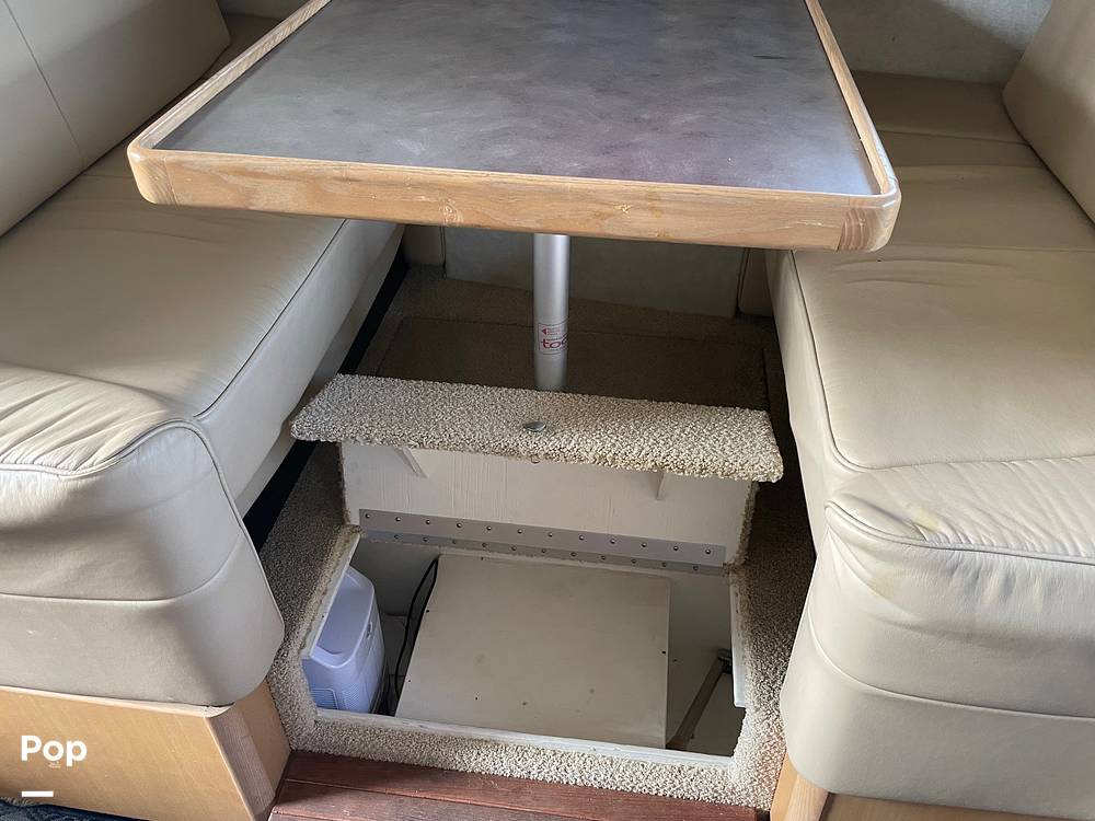 Slide: The Image of Bayliner 3255 Avanti 1999 - 15352048