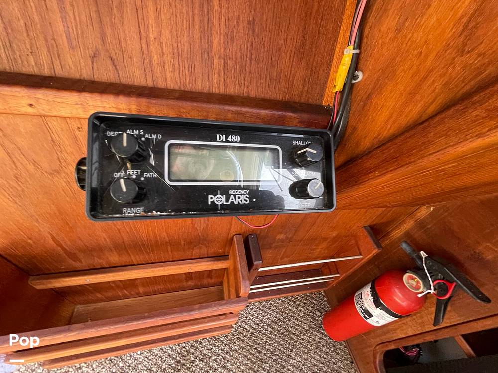 Slide: The Image of Bayliner 3270 Explorer 1984 - 12407407