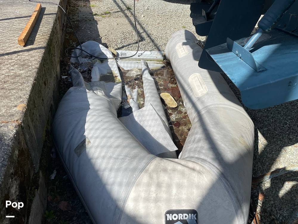 Slide: The Image of Bayliner 3270 Explorer 1984 - 12407463