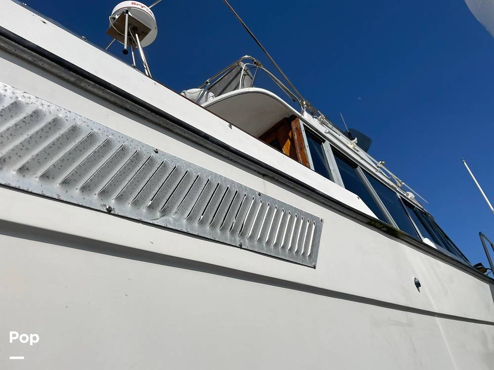 Slide: The Image of Bayliner 3270 Explorer 1984 - 12407467