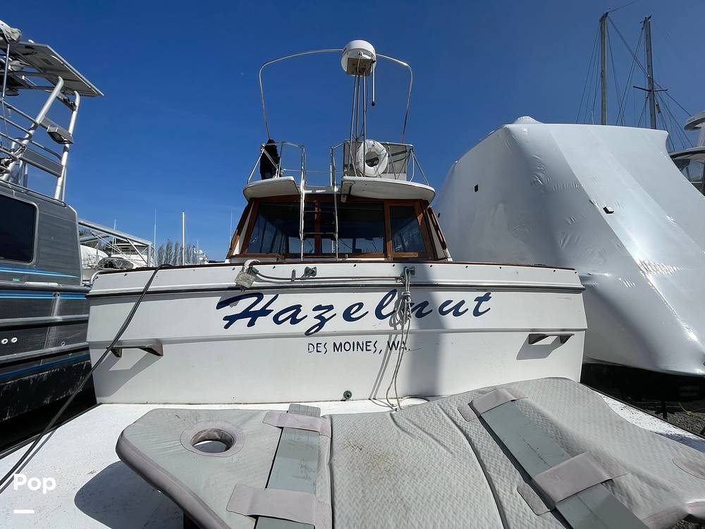 Slide: The Image of Bayliner 3270 Explorer 1984 - 12407624