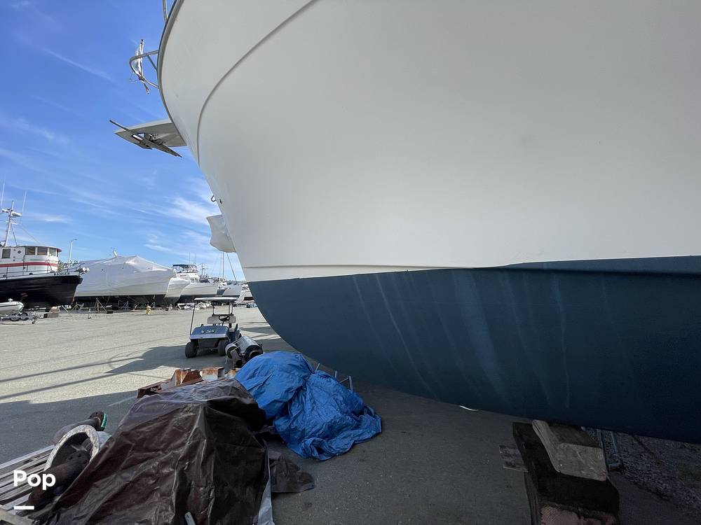 Slide: The Image of Bayliner 3270 Explorer 1984 - 13204363