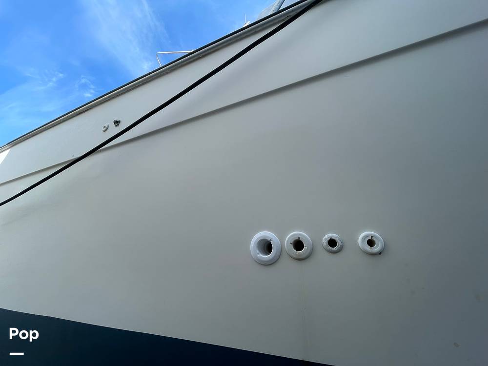 Slide: The Image of Bayliner 3270 Explorer 1984 - 13204375