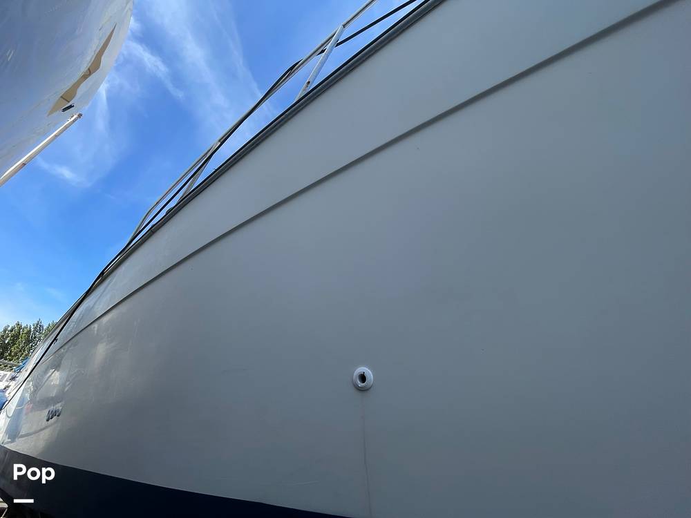 Slide: The Image of Bayliner 3270 Explorer 1984 - 13204379