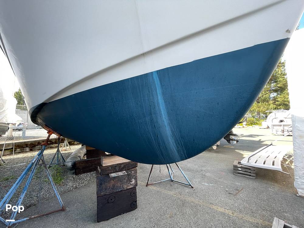 Slide: The Image of Bayliner 3270 Explorer 1984 - 13204382