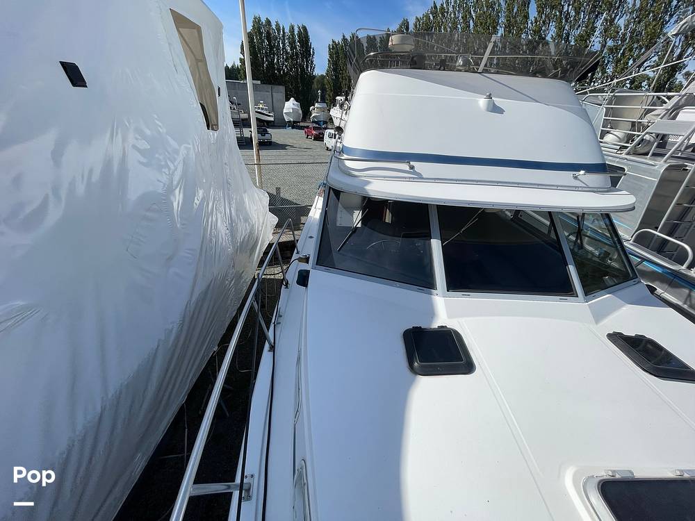 Slide: The Image of Bayliner 3270 Explorer 1984 - 13204401