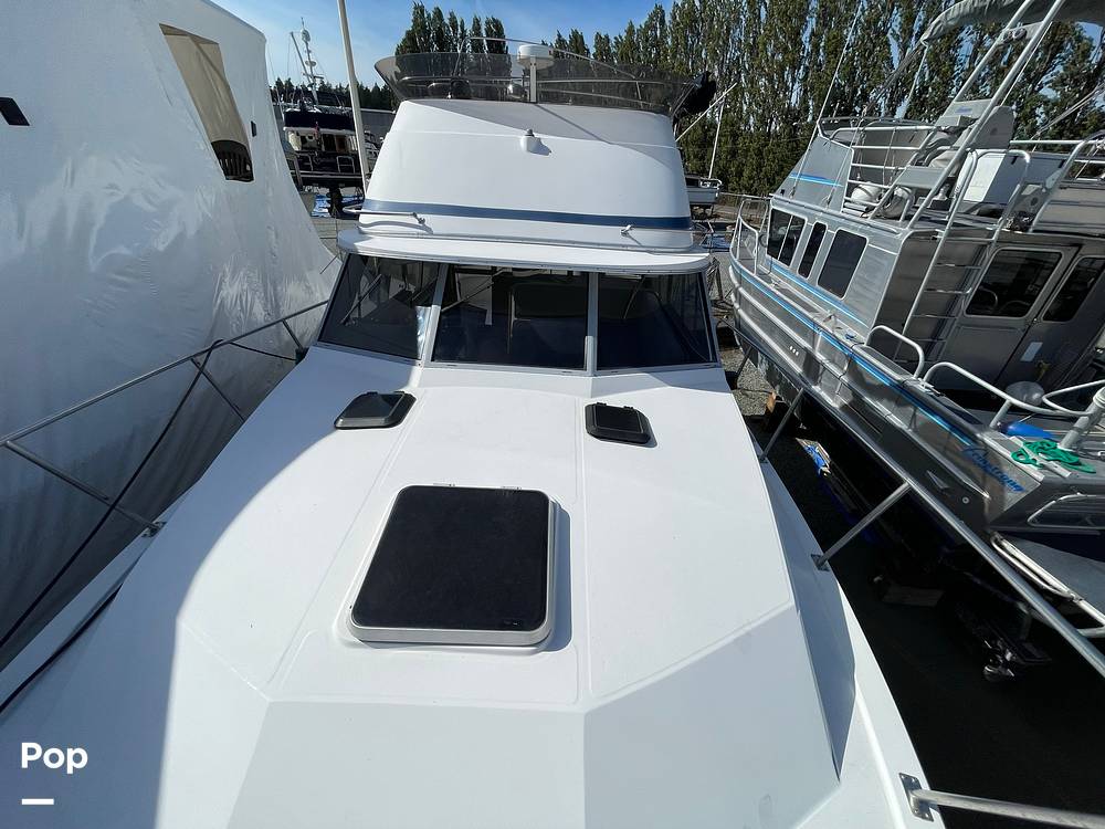Slide: The Image of Bayliner 3270 Explorer 1984 - 13204404
