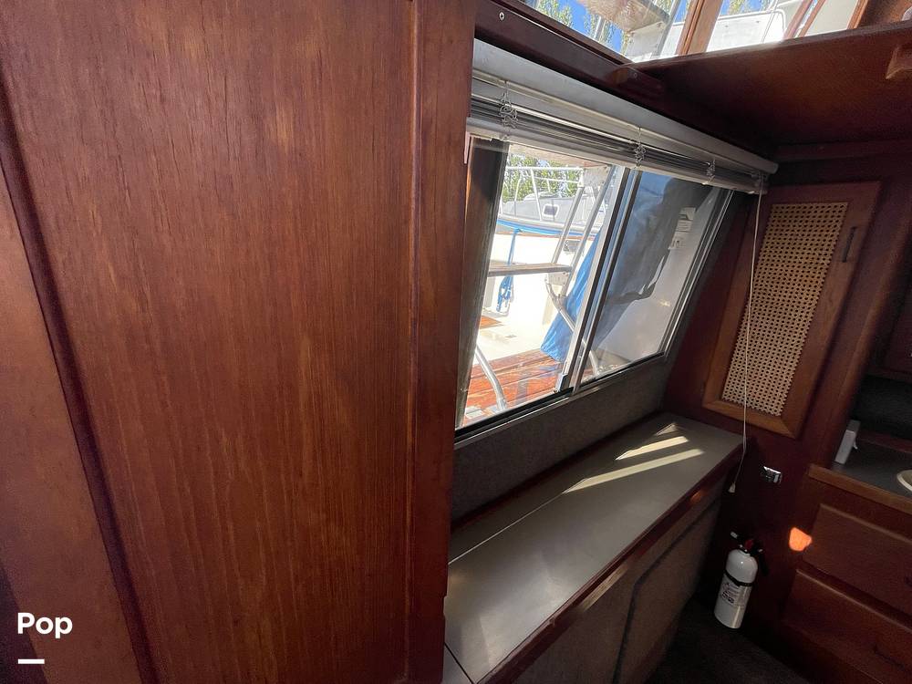 Slide: The Image of Bayliner 3270 Explorer 1984 - 13204420