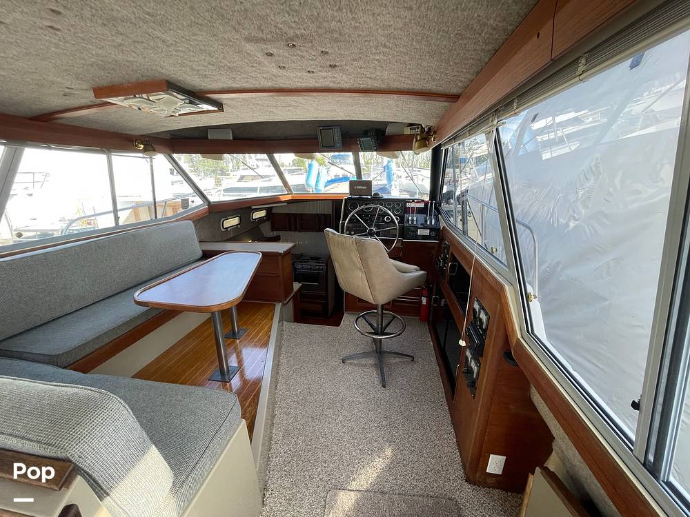 Slide: The Image of Bayliner 3270 Explorer 1984 - 13204458