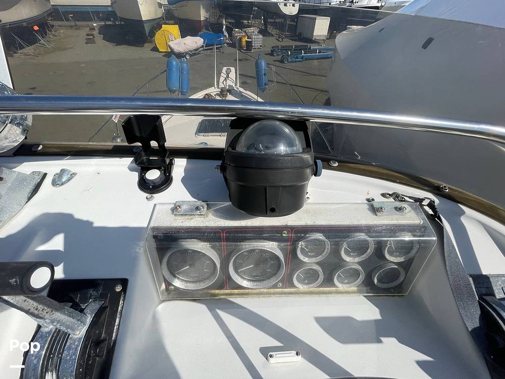 Slide: The Image of Bayliner 3270 Explorer 1984 - 12407366