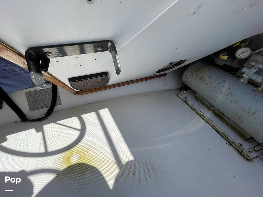 Slide: The Image of Bayliner 3270 Explorer 1984 - 12407372