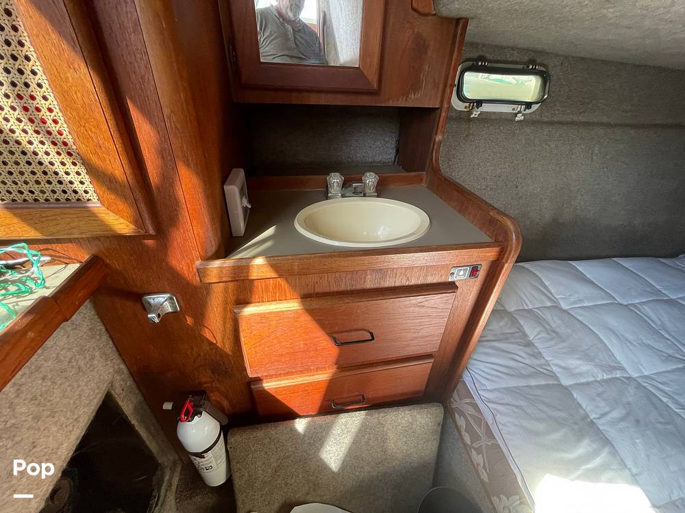 Slide: The Image of Bayliner 3270 Explorer 1984 - 12407383