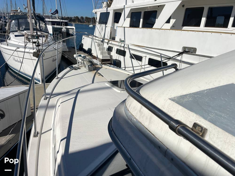 Slide: The Image of Bayliner 3288 1989 - 15112055
