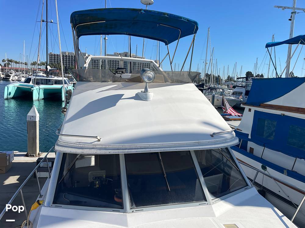 Slide: The Image of Bayliner 3288 1989 - 15112065