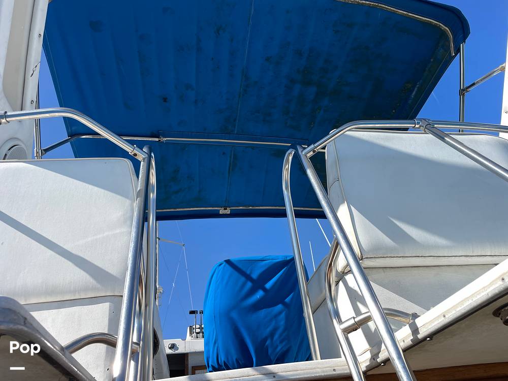 Slide: The Image of Bayliner 3288 1989 - 15111933