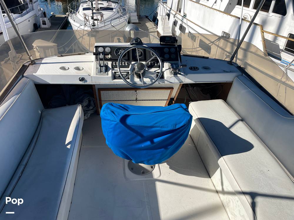 Slide: The Image of Bayliner 3288 1989 - 15111934