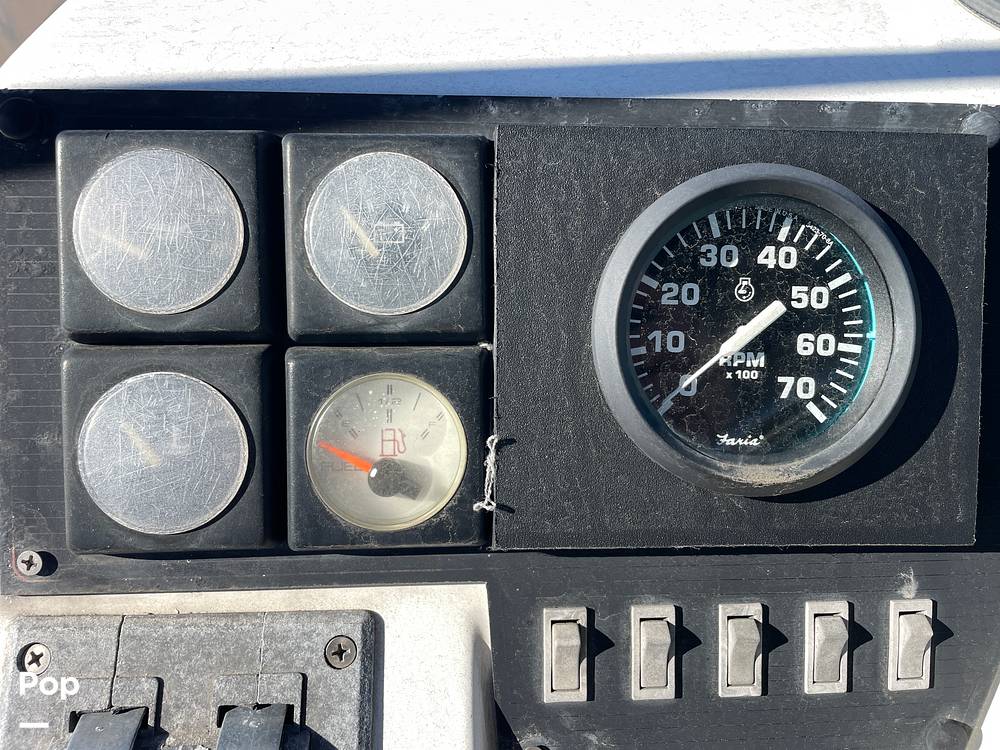 Slide: The Image of Bayliner 3288 1989 - 15111940