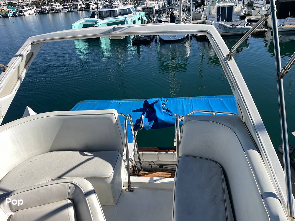 Slide: The Image of Bayliner 3288 1989 - 15111950