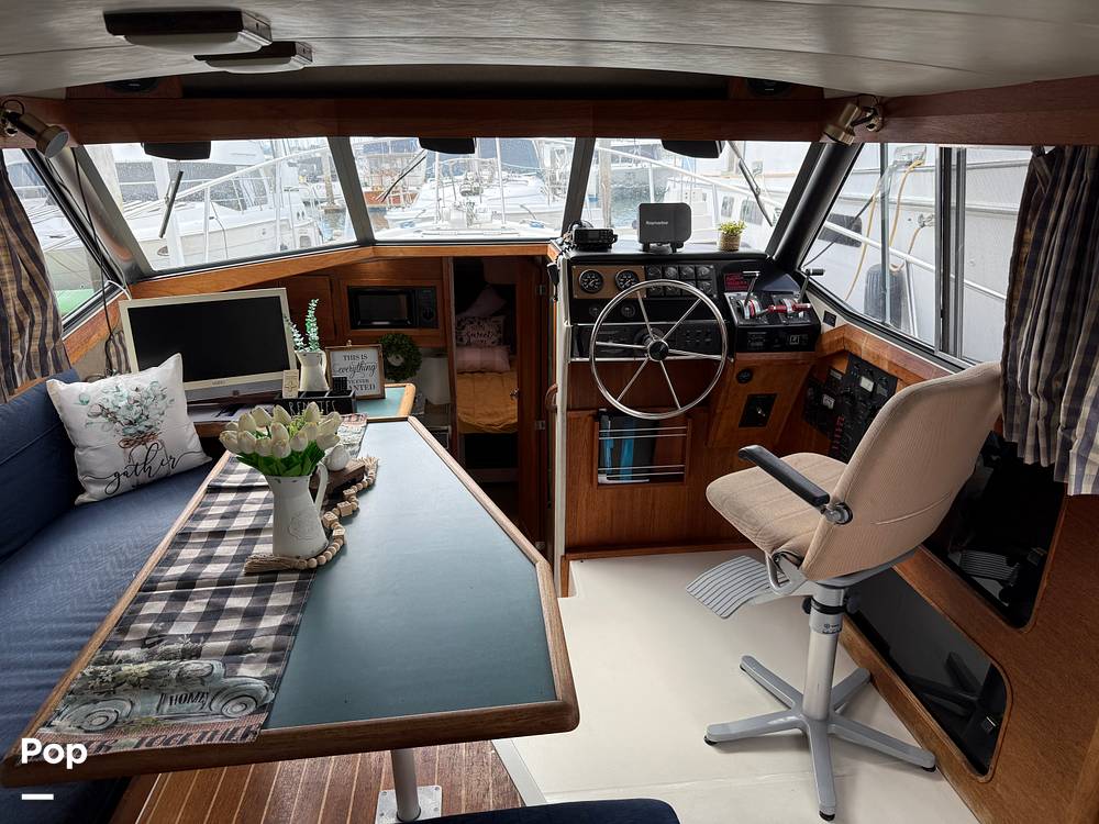 Slide: The Image of Bayliner 3288 1989 - 15405299