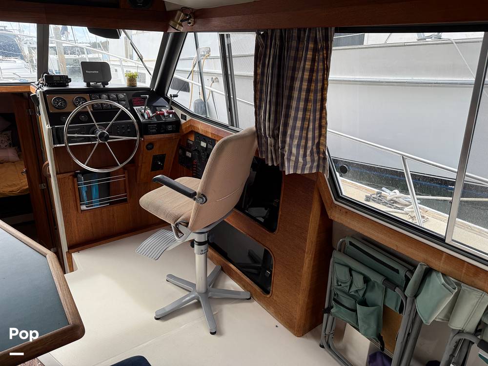 Slide: The Image of Bayliner 3288 1989 - 15405302