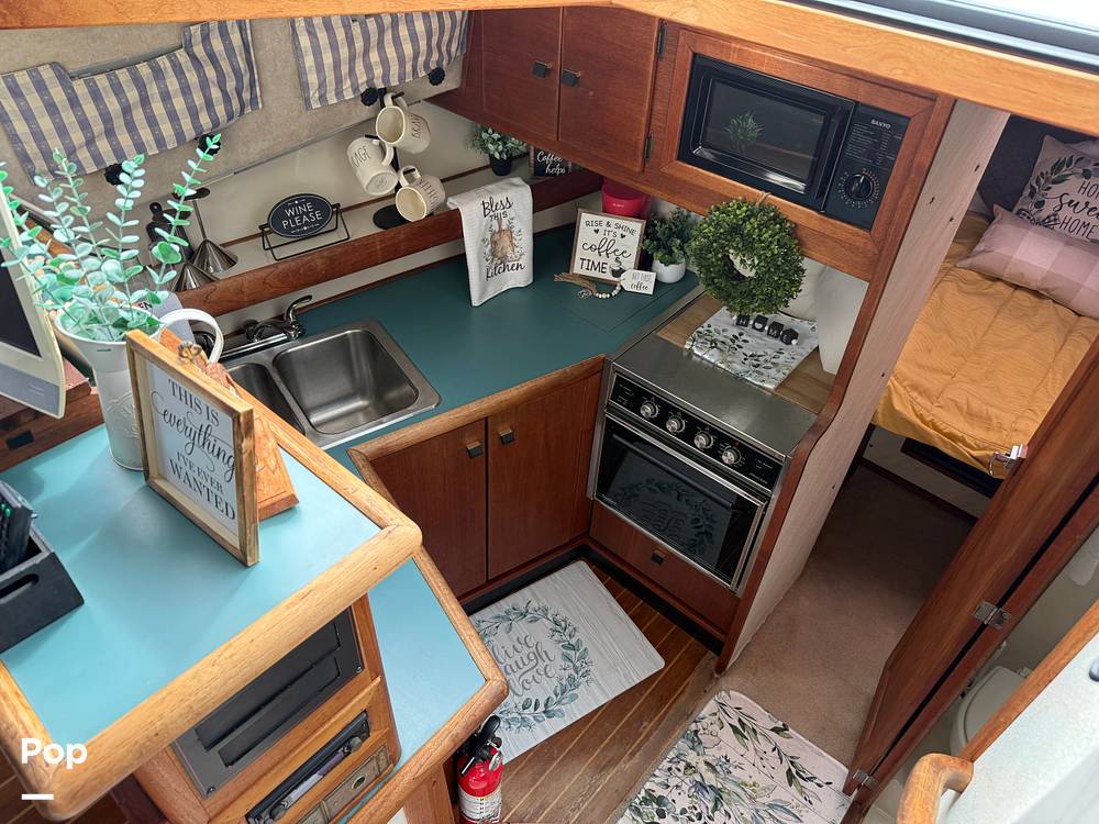 Slide: The Image of Bayliner 3288 1989 - 15405308