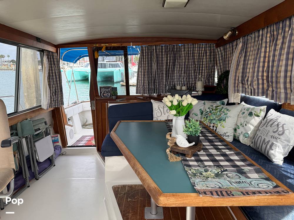 Slide: The Image of Bayliner 3288 1989 - 15405325