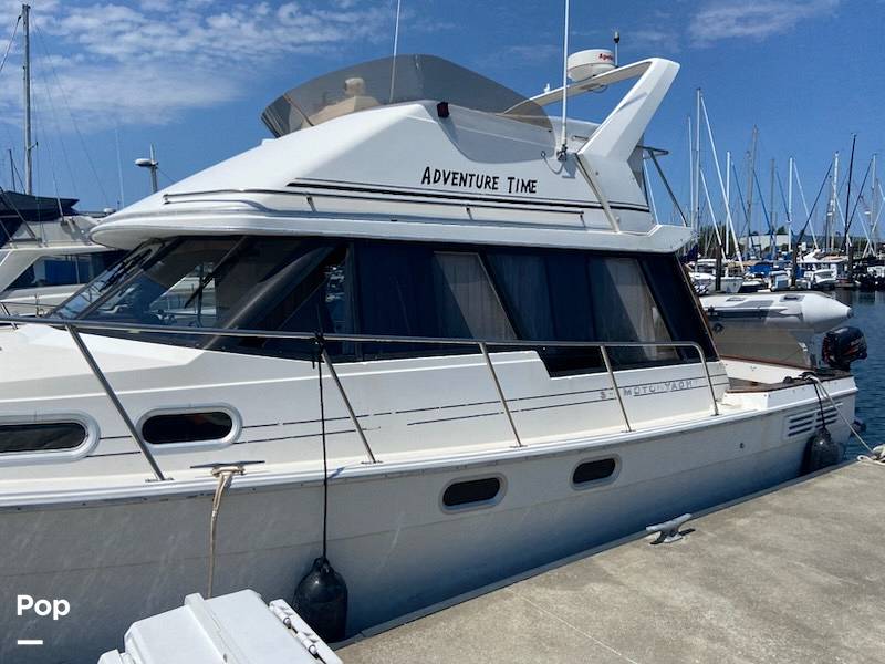 Slide: The Image of Bayliner 3288 1993 - 15362467