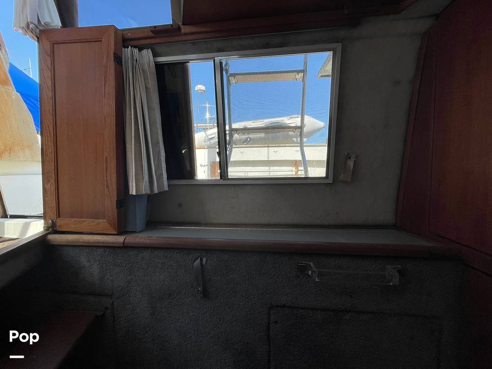 Slide: The Image of Bayliner 3288 1993 - 15361042