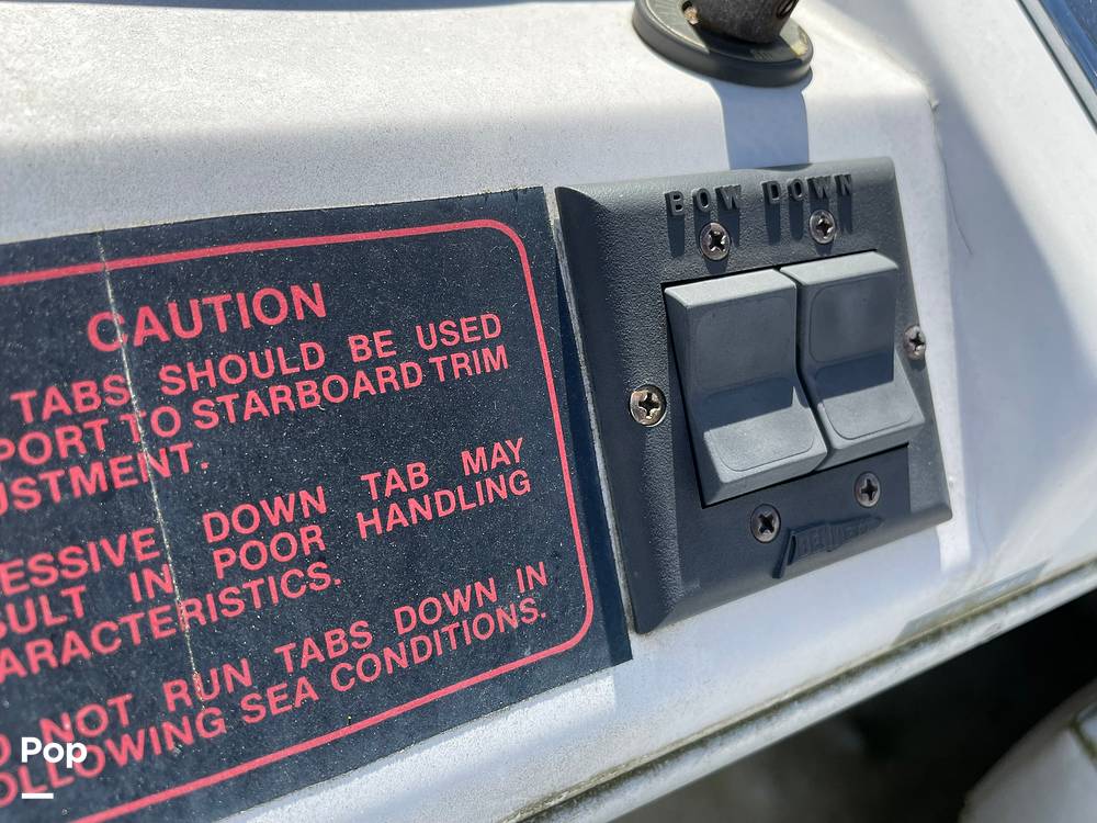 Slide: The Image of Bayliner 3288 1993 - 15361061