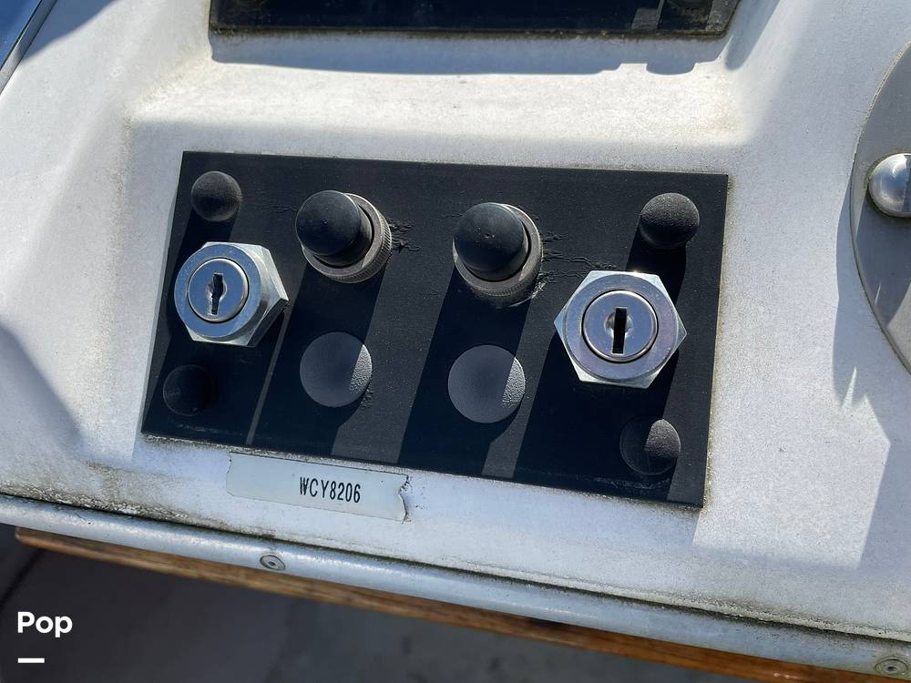 Slide: The Image of Bayliner 3288 1993 - 15361062