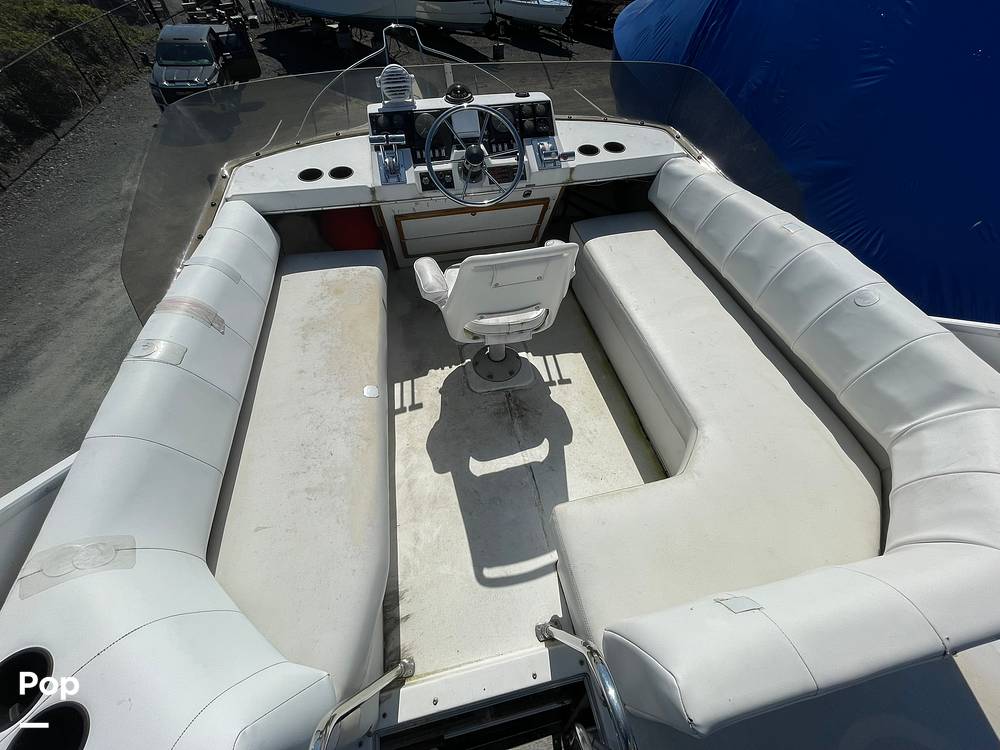 Slide: The Image of Bayliner 3288 1993 - 15361085