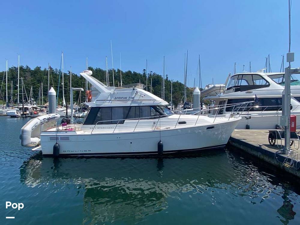 Slide: The Image of Bayliner 3288 1993 - 15362468