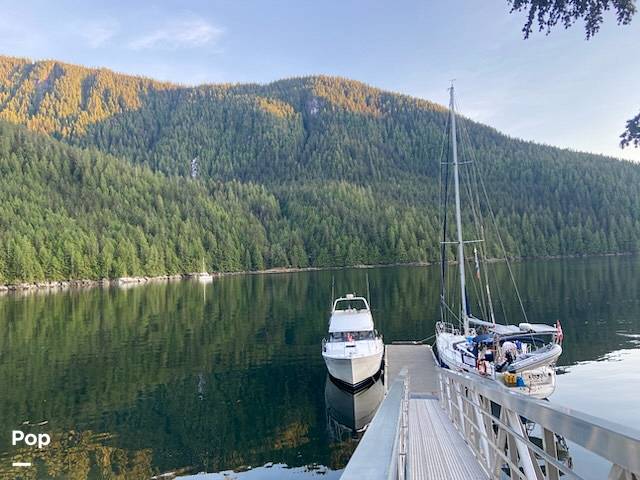 Slide: The Image of Bayliner 3288 1993 - 15362471