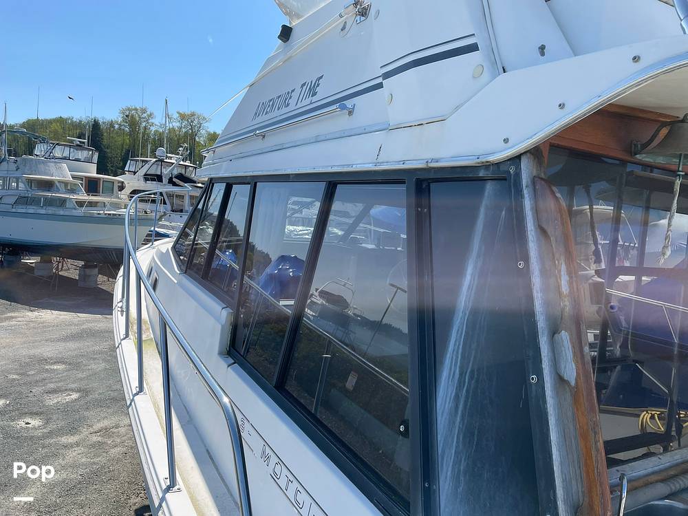 Slide: The Image of Bayliner 3288 1993 - 15362793