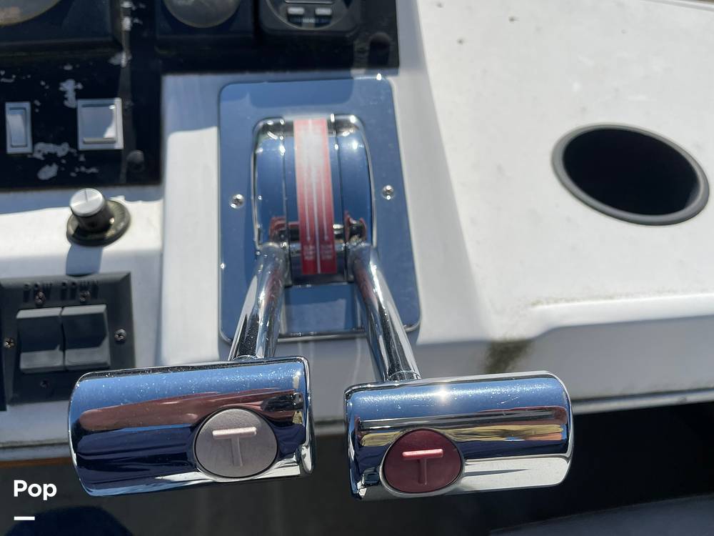 Slide: The Image of Bayliner 3288 1993 - 15361064
