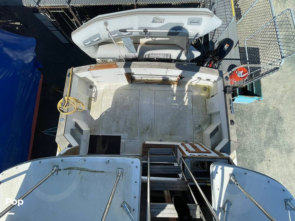 Slide: The Image of Bayliner 3288 1993 - 15361067