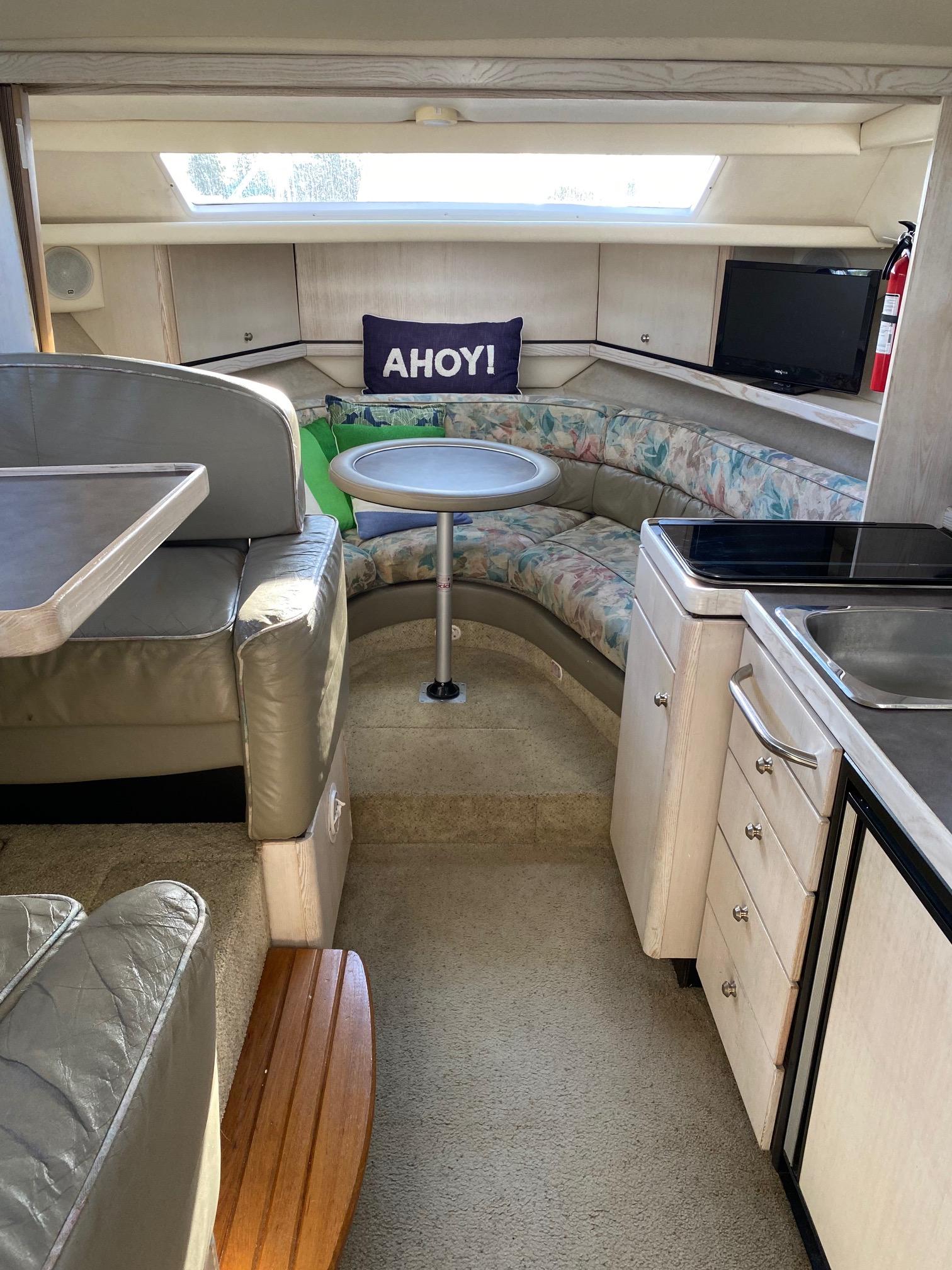 Slide: The Image of Bayliner 32 Avante 1996 - 50