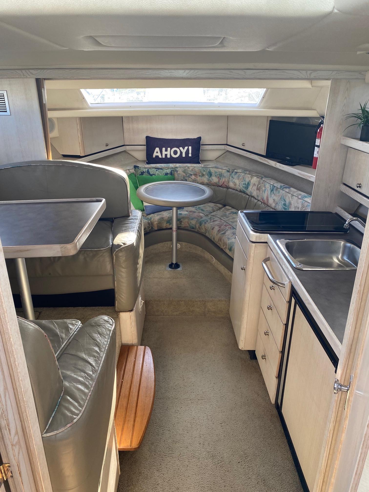 Slide: The Image of Bayliner 32 Avante 1996 - 56