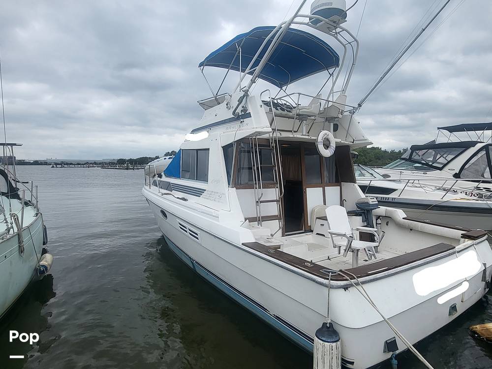 Slide: The Image of Bayliner 3460 1987 - 11259851