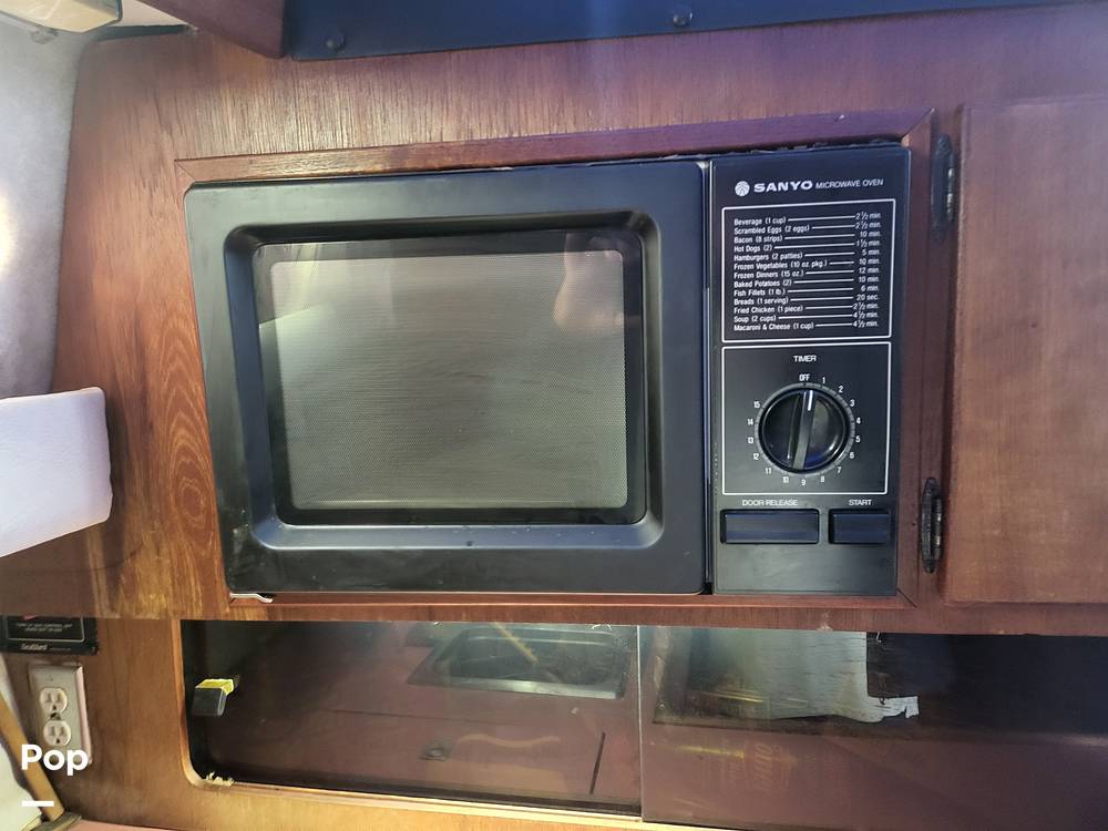 Slide: The Image of Bayliner 3460 1987 - 11259976