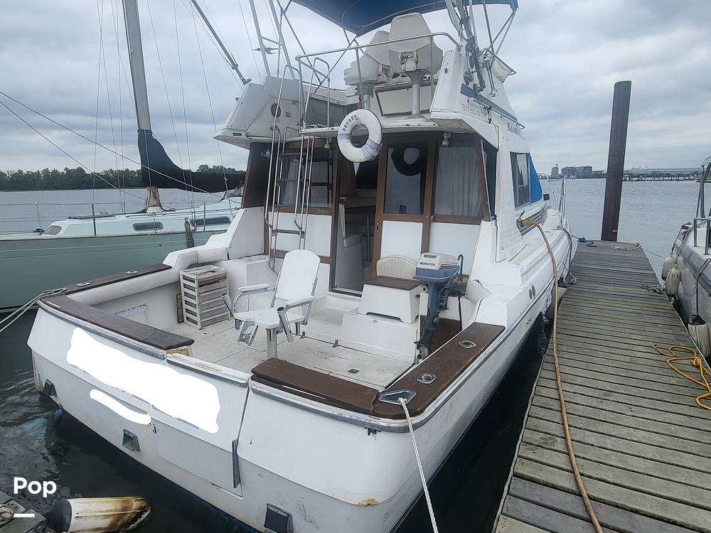 Slide: The Image of Bayliner 3460 1987 - 11259846