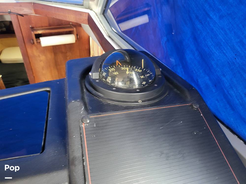 Slide: The Image of Bayliner 3460 1987 - 11260038