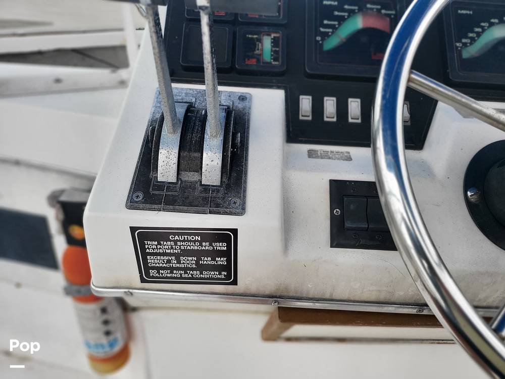 Slide: The Image of Bayliner 3460 1987 - 11260052