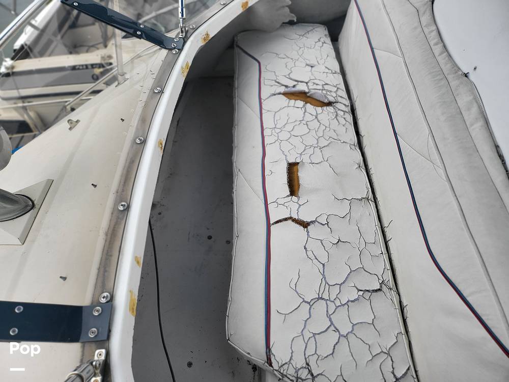 Slide: The Image of Bayliner 3460 1987 - 11260095