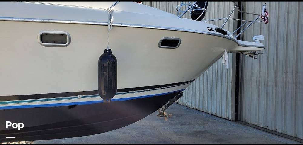Slide: The Image of Bayliner 3488 Avanti Command Bridge 1997 - 14757634