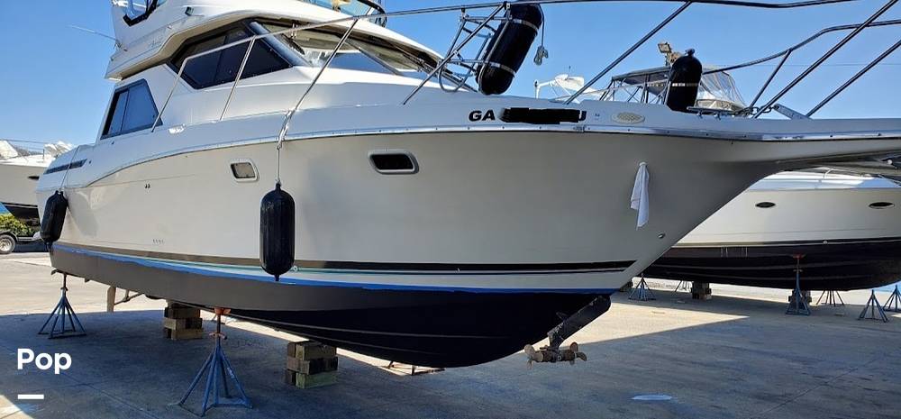 Slide: The Image of Bayliner 3488 Avanti Command Bridge 1997 - 14757635