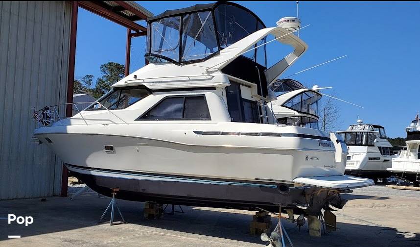 Slide: The Image of Bayliner 3488 Avanti Command Bridge 1997 - 14757636